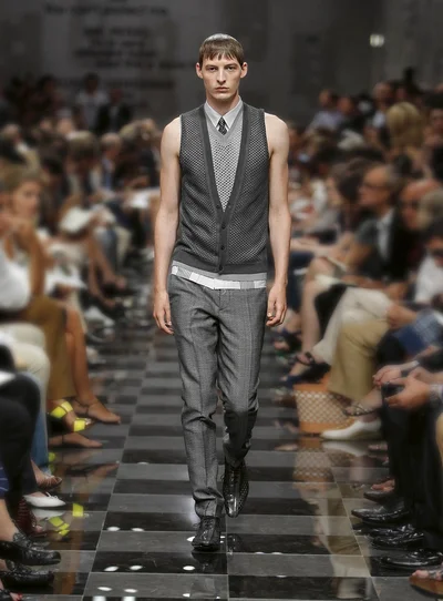 Look 7